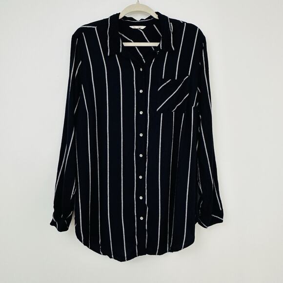 Krazy Kat Womens 2X Navy Silver Striped Rayon Button Up Shirt Lightweight Casual - Picture 1 of 4